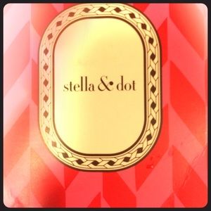 Dangle earrings. Cool fashion